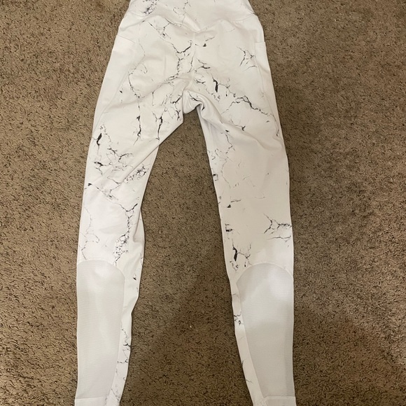Buffbunny marble leggings - Picture 3 of 6